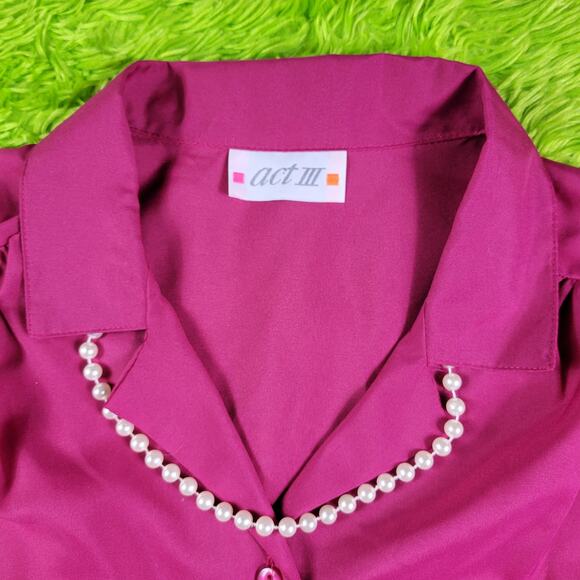 Vintage Pink Button Up Blouse with Removable Pearl Necklace - Picture 4 of 4